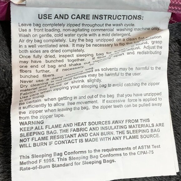 2013 HELLO KITTY Child Sleeping Bag 54" x 27" SANRIO Whimsical Cat Character - Picture 14 of 16